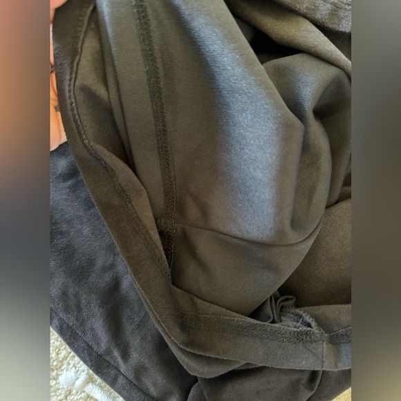 Hot Miami Styles Black Suede Feel Turtleneck Midi Dress Size Small - Picture 2 of 3